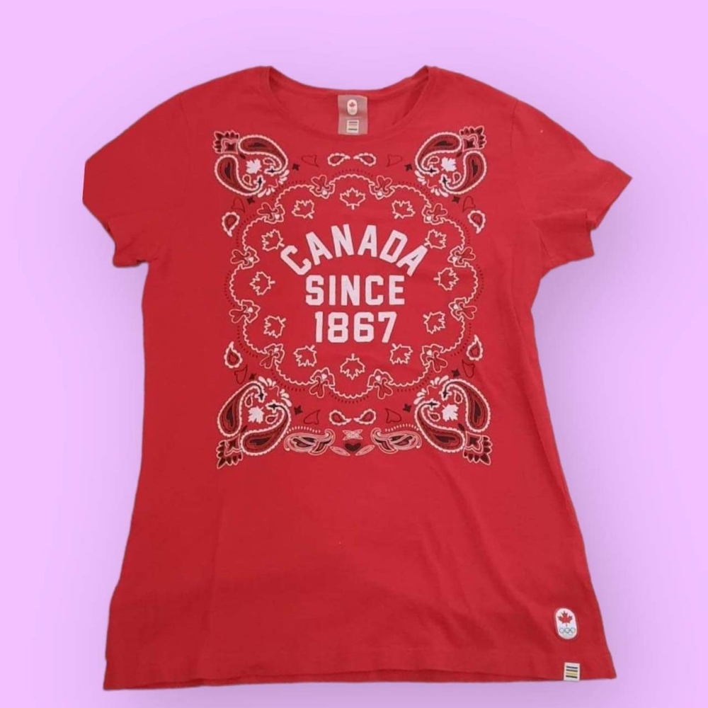 Hudson bay shirt.Color red. Size S